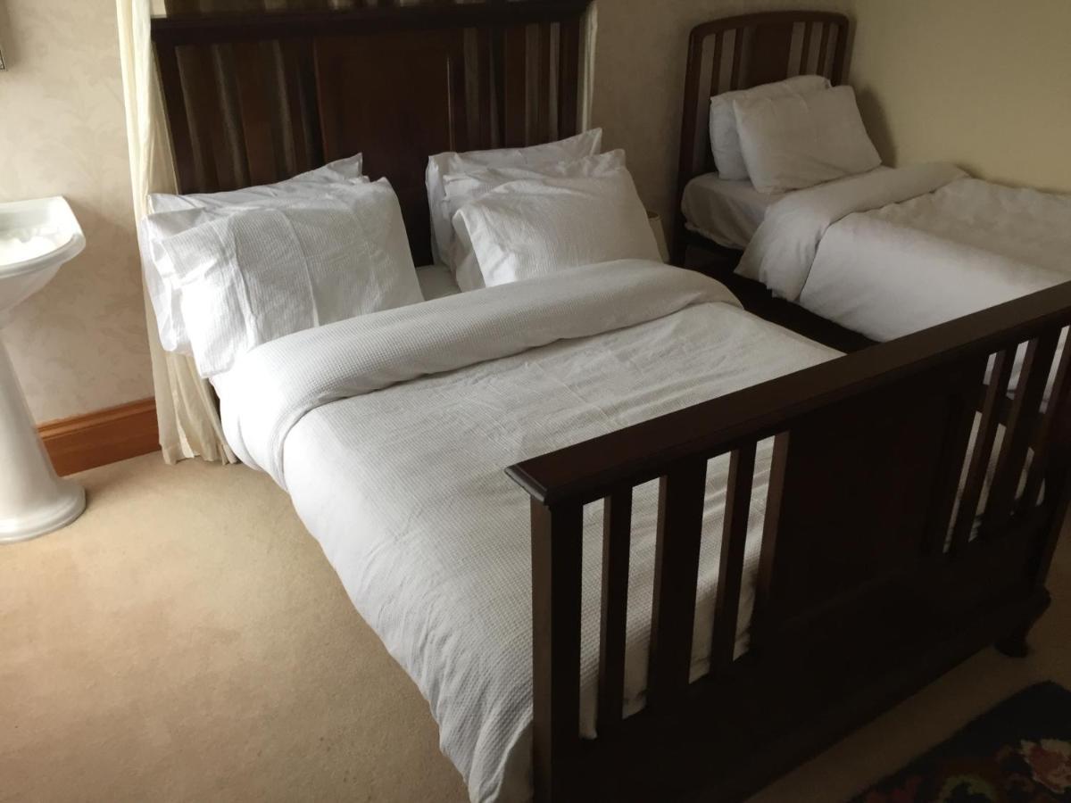 Brackfield House Hotel Killaloo Екстериор снимка