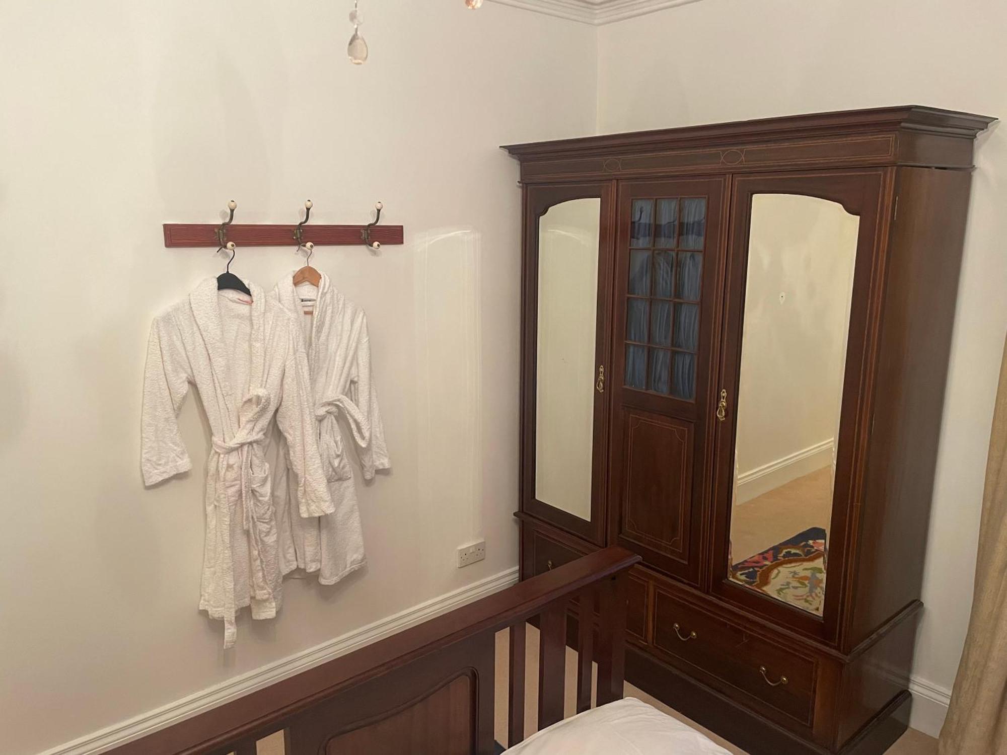 Brackfield House Hotel Killaloo Екстериор снимка